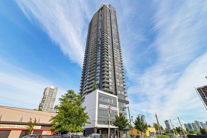 Property Photo: 10750 135A Street 2702 BC V3T 0V4