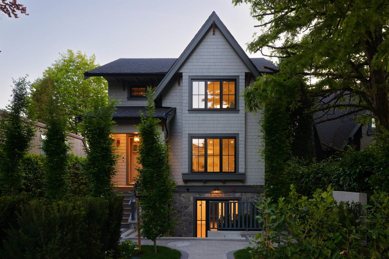 Property Photo: 5591 Mackenzie Street BC V6N 1H1