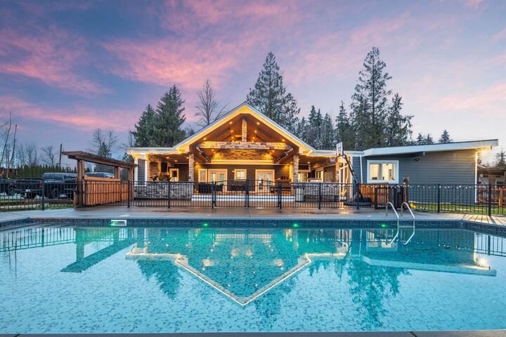 Property Photo: 21298 36 Avenue BC V3A 8N6