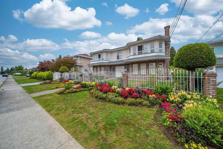 Property Photo: 5091 Sidley Street BC V5J 1T6