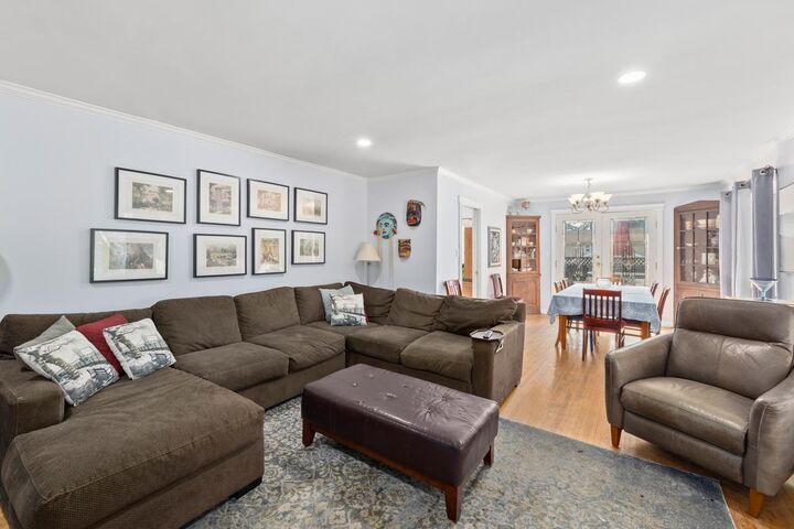 Property Photo: 6530 Dunbar Street BC V6N 1X8