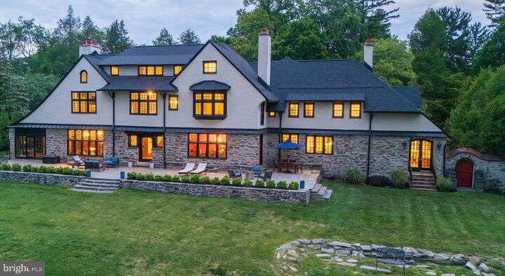 Property Photo: 624 Morris Avenue PA 19010
