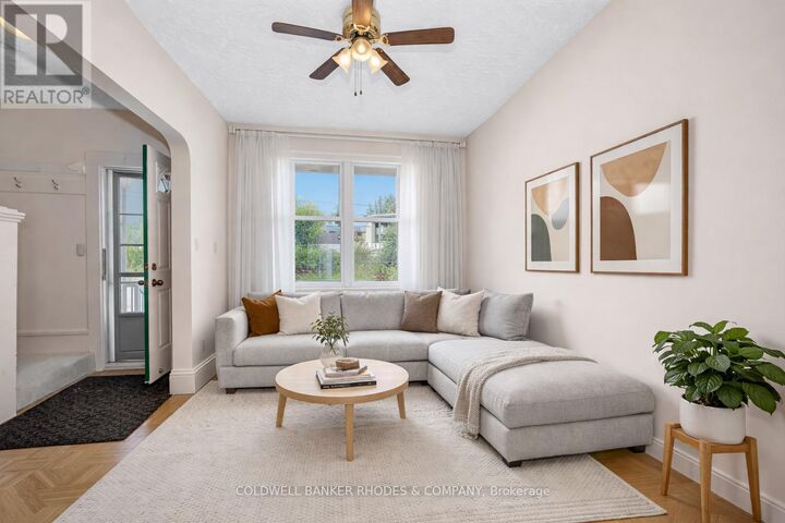 Property Photo: 1758 Scott Street ON K1Y 2N6