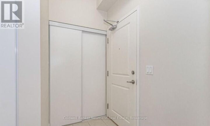 Property Photo: 1077 Gordon Street 335 ON N1G 0E3
