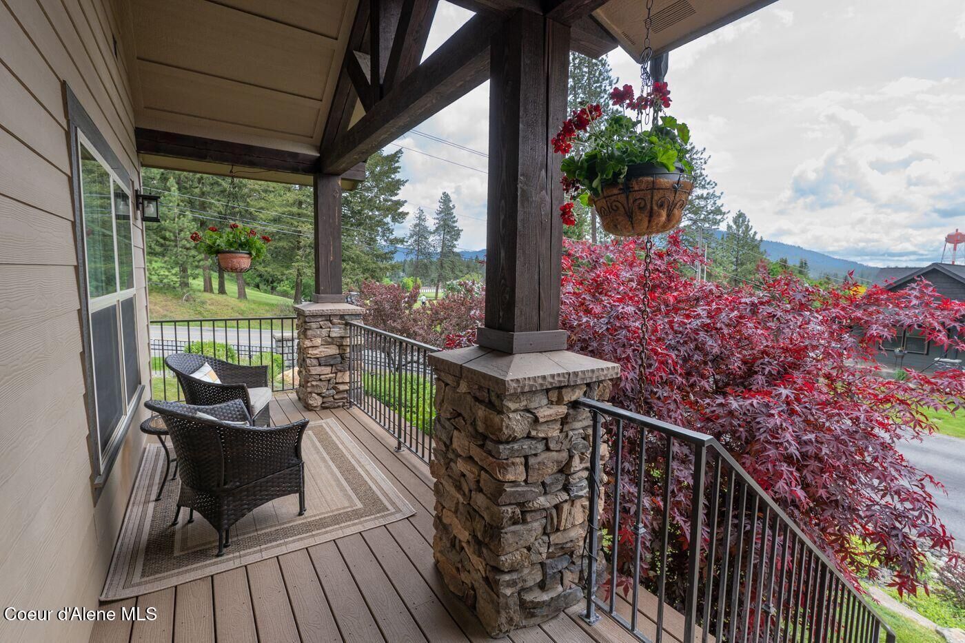 Property Photo: 1573 E Chanticleer Ct ID 83835