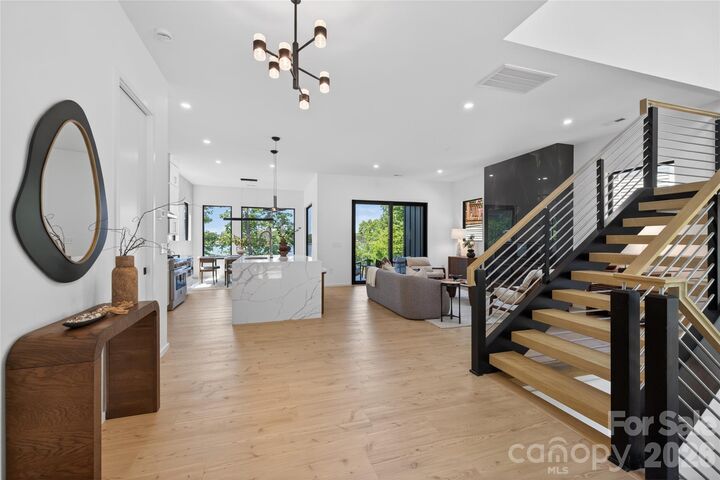 Property Photo: 115 High Shores Road NC 28128