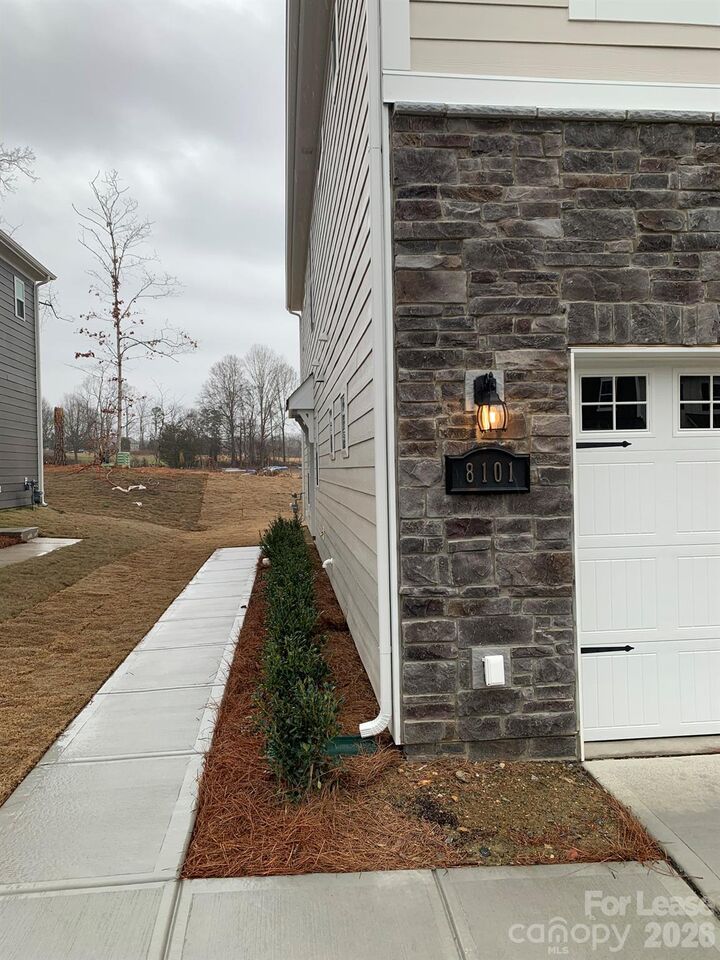 Property Photo:  8101 Ramsburg Drive  NC 28269 