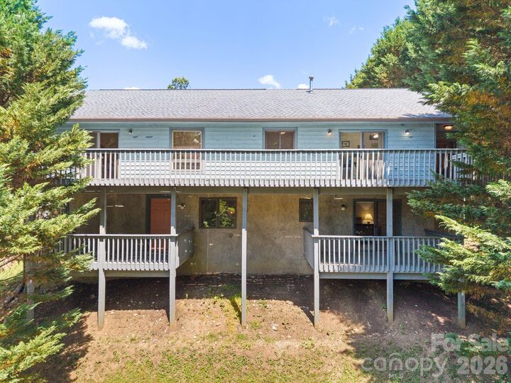 Property Photo:  16 Zachary Ridge Road  NC 28804 