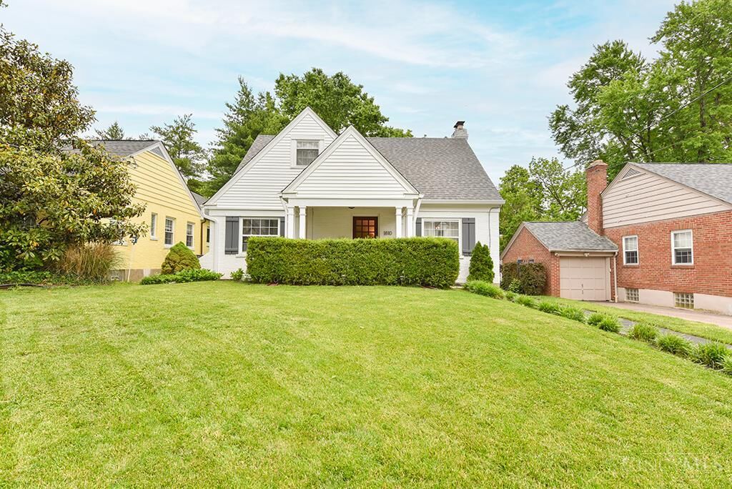 Property Photo:  1810 Wilaray Terrace  OH 45230 