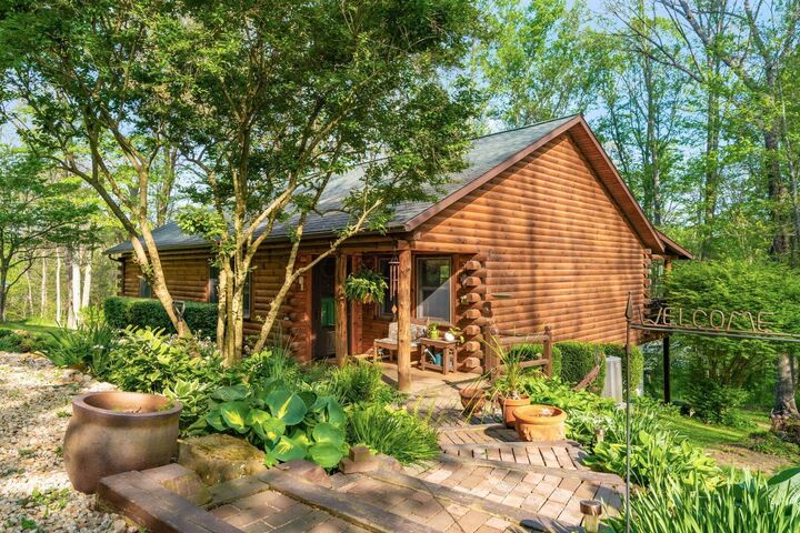 Property Photo: 31280 Anglebrook Lane OH 43138