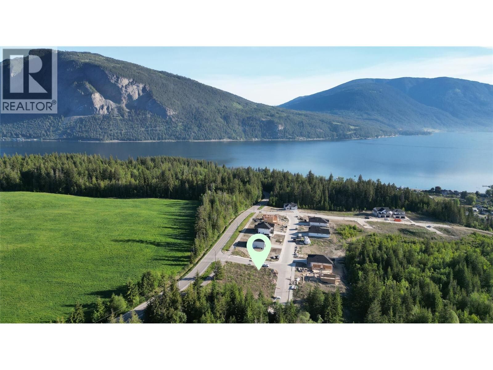 Property Photo:  6741 42 Street Northeast  BC V0E 1K0 