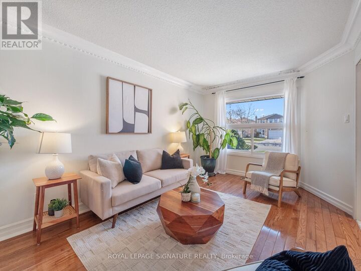 Property Photo:  171 Hupfield Trail  ON M1B 4P1 