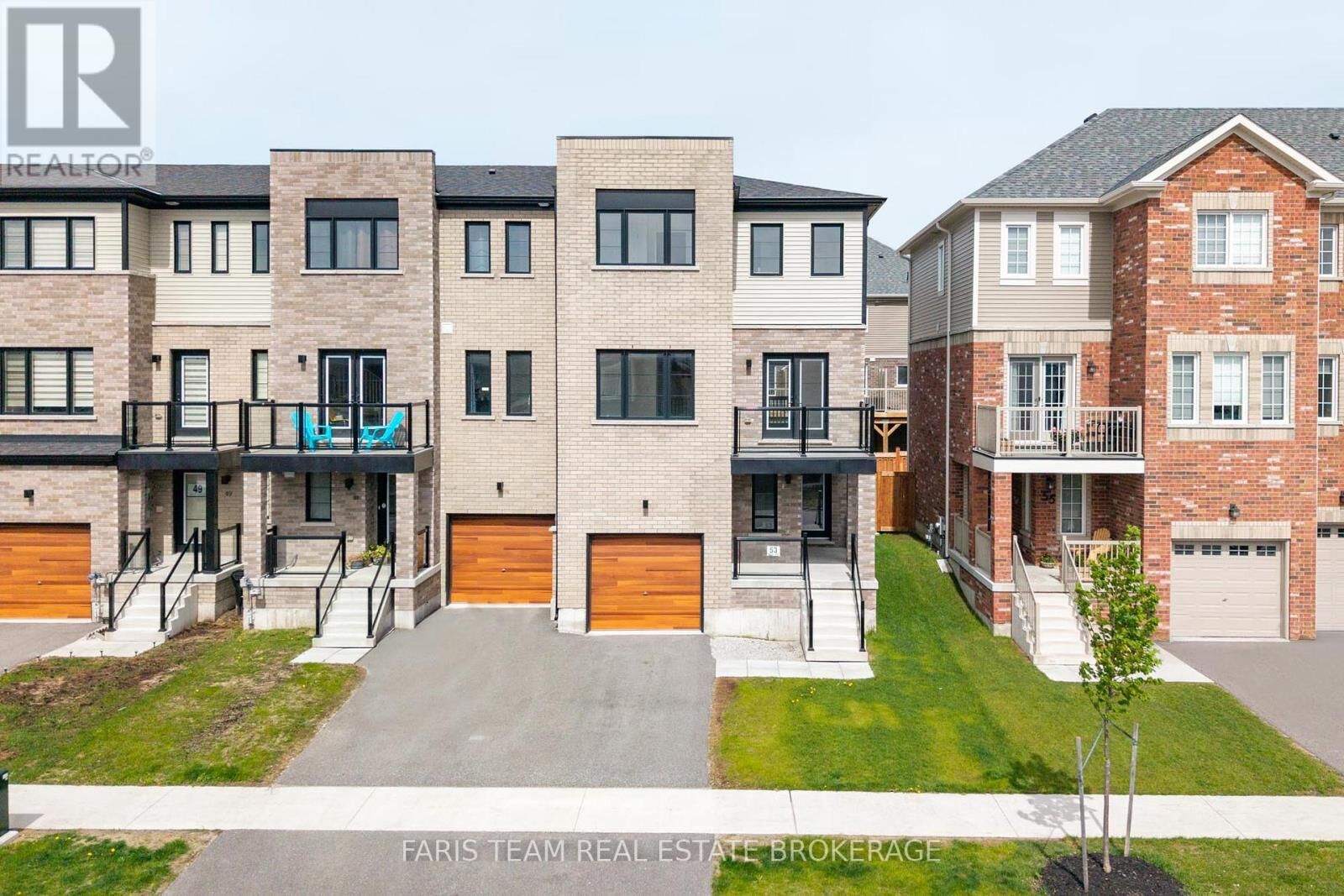 Property Photo:  53 Harvest Crescent  ON L9J 0T5 