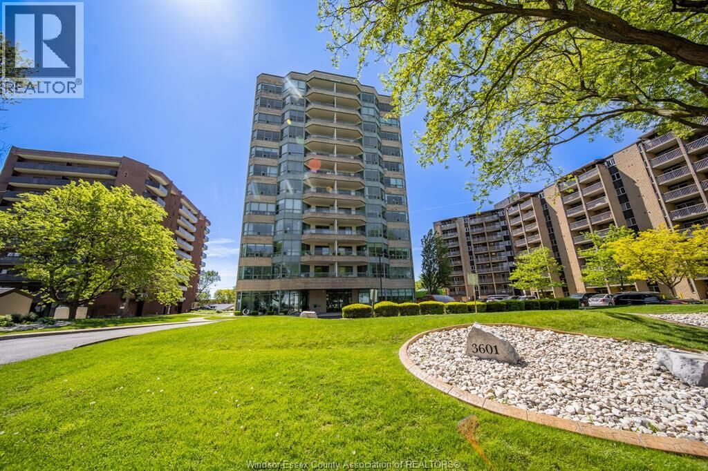 Property Photo: 3601 Riverside Drive East 607 ON N8Y 4Y2