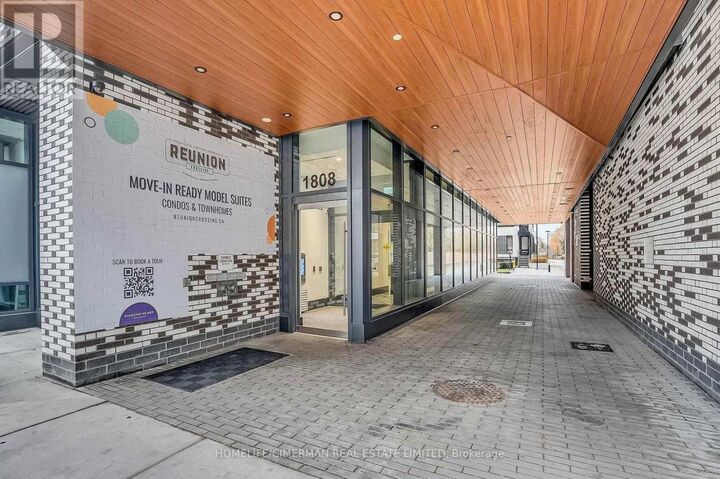 Property Photo:  1808 St. Clair Avenue West 409  ON M6N 1J5 