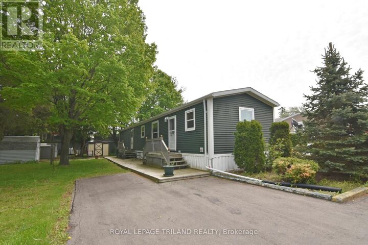 9385 Ipperwash Road 15 — photo 1