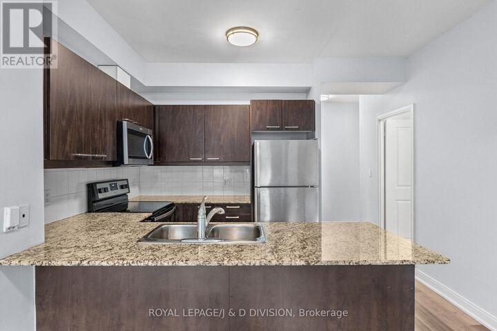 Property Photo: 220 Redpath Avenue 508 ON M4P 0A4