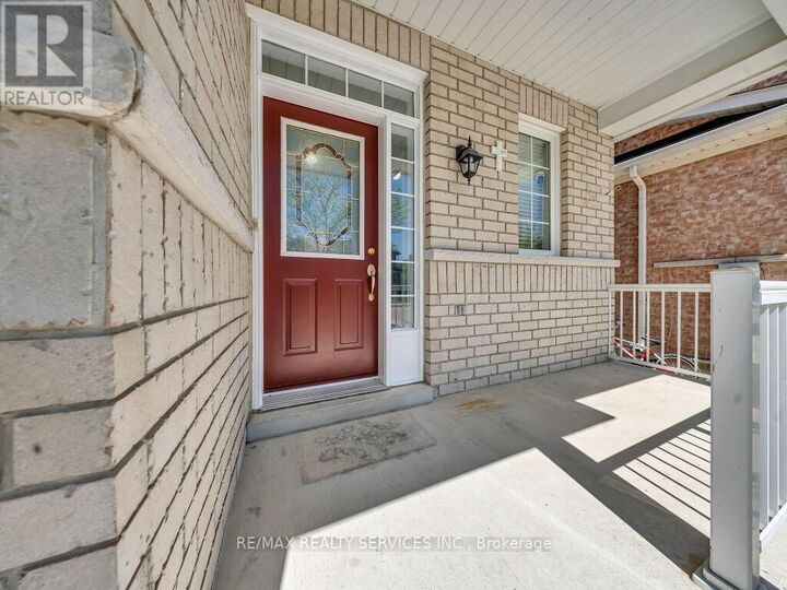 Property Photo:  15 Lockburn Crescent  ON L7A 3W7 
