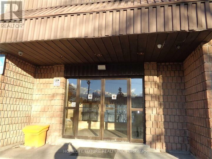 Property Photo:  560 Bloor Street East 203  ON L1H 3N2 