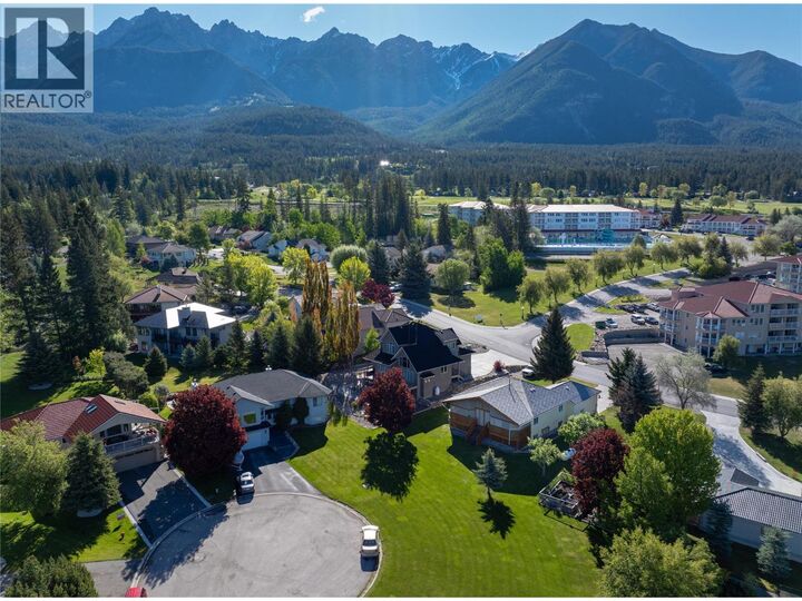 Property Photo: 5045 Riverview Road BC V0B 1L1