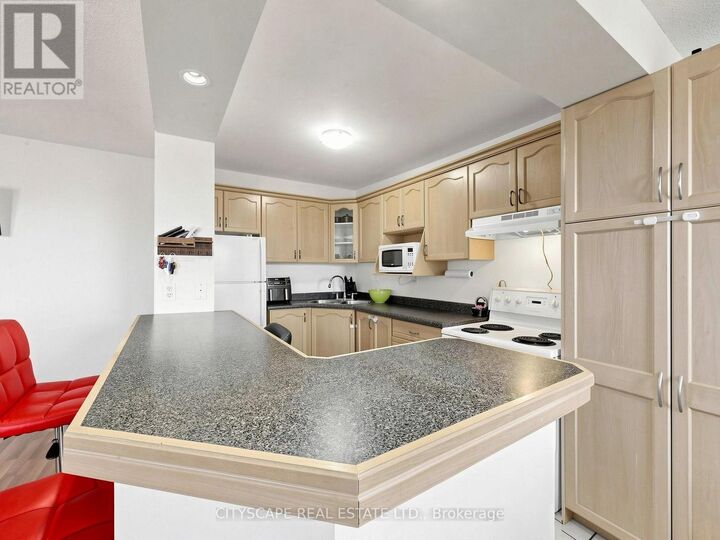Photo de la propriété:  851 Queenston Road 708  ON L8G 1B4 