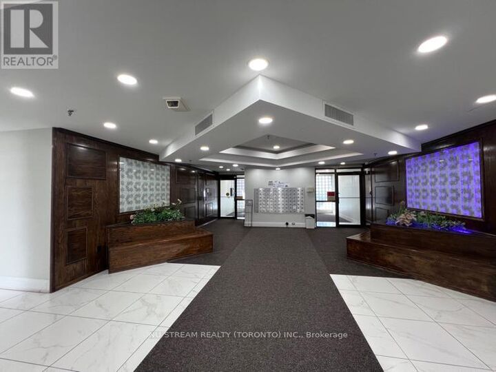 Property Photo: 5800 Sheppard Avenue East 16 ON M1B 5J7