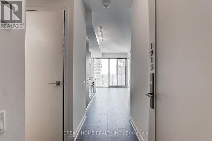 Property Photo:  3 Gloucester Street 1913  ON M4Y 0C6 