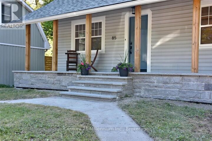 Property Photo: 85 Glenwood Drive ON L9Z 2K5