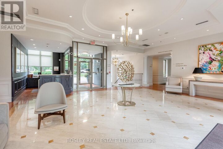 Property Photo:  51 Harrison Garden Boulevard East 306  ON M2N 7G4 