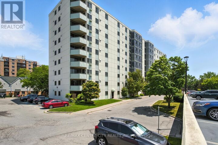 Property Photo: 127 Belmont Drive 809 ON N6J 4J7