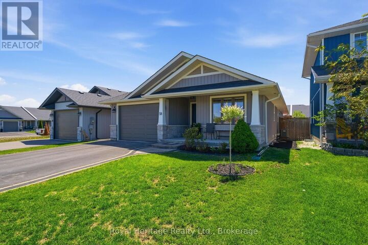 Property Photo:  58 Glenview Crescent  ON K8P 0G3 