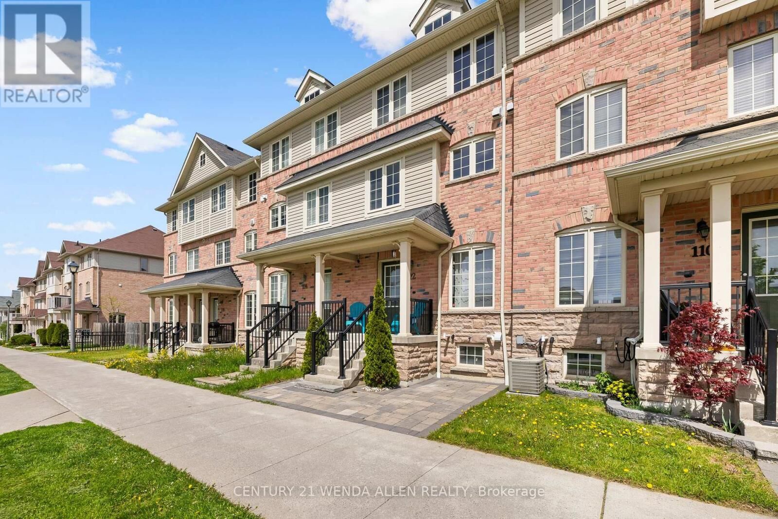 Property Photo:  112 Goss Lane  ON L1Z 0K9 