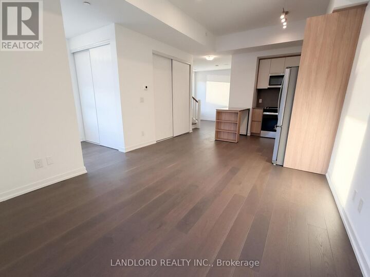 Property Photo:  15 Maryport Avenue 112  ON M3M 0E1 