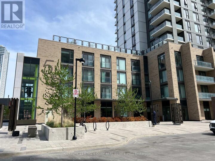 Property Photo:  55 Duke Street West 1703  ON N2G 1A6 