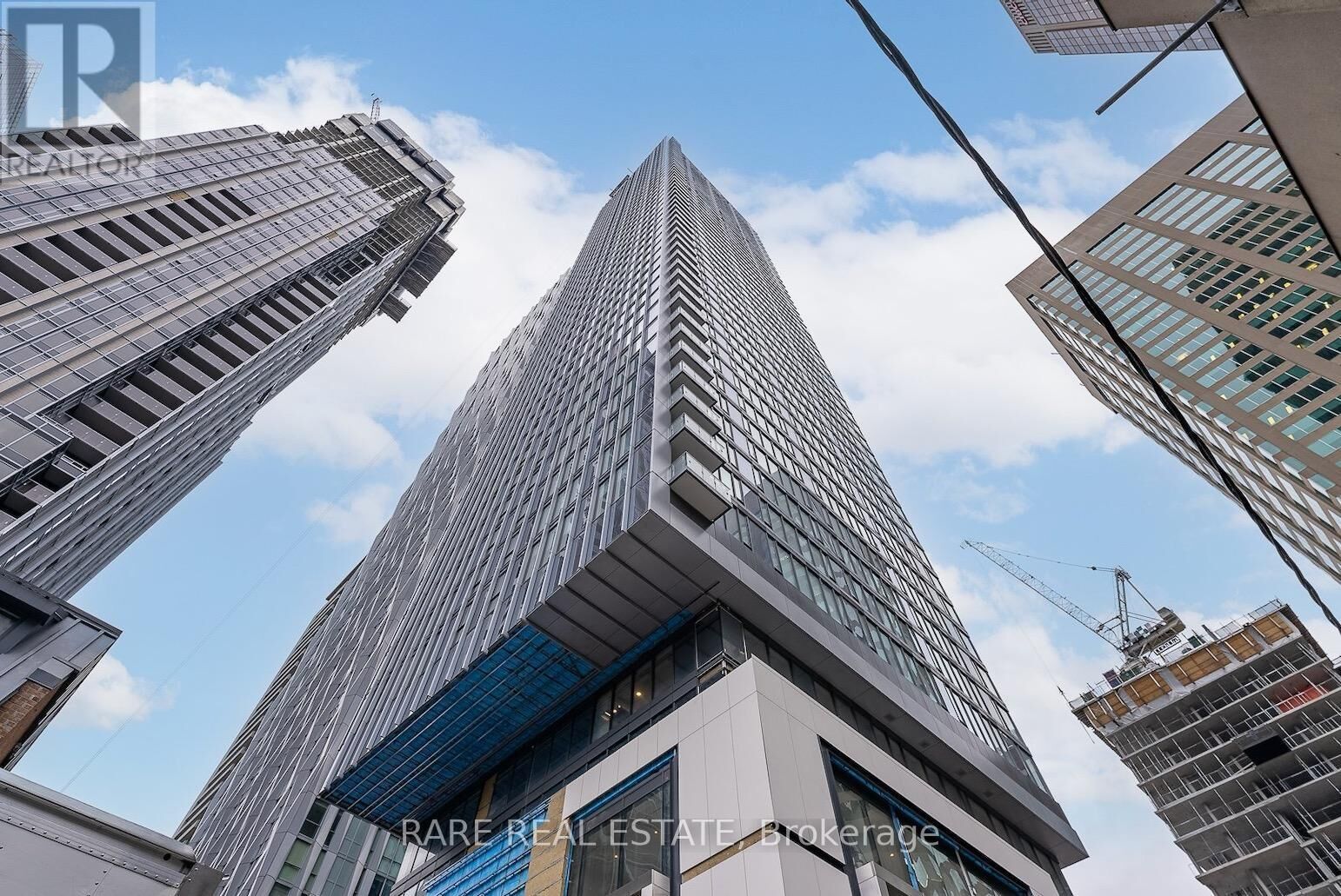 Property Photo: 8 Cumberland Street 1408 ON M4W 0B6