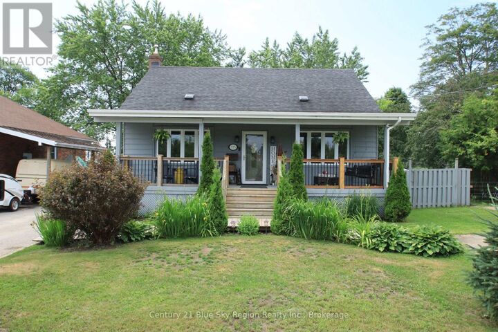 Property Photo: 773 Scollard Street ON P1B 5A3