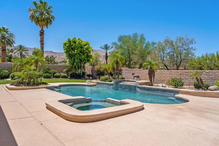 Property Photo:  73210 Amber Street  CA 92260 