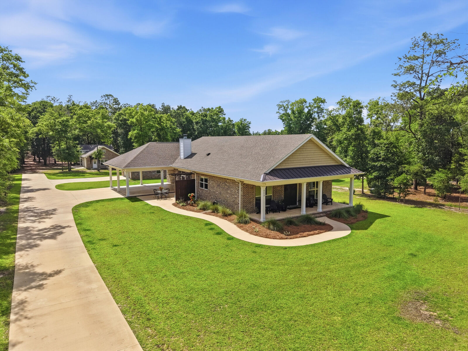 Property Photo:  6004 Staff Road  FL 32536 