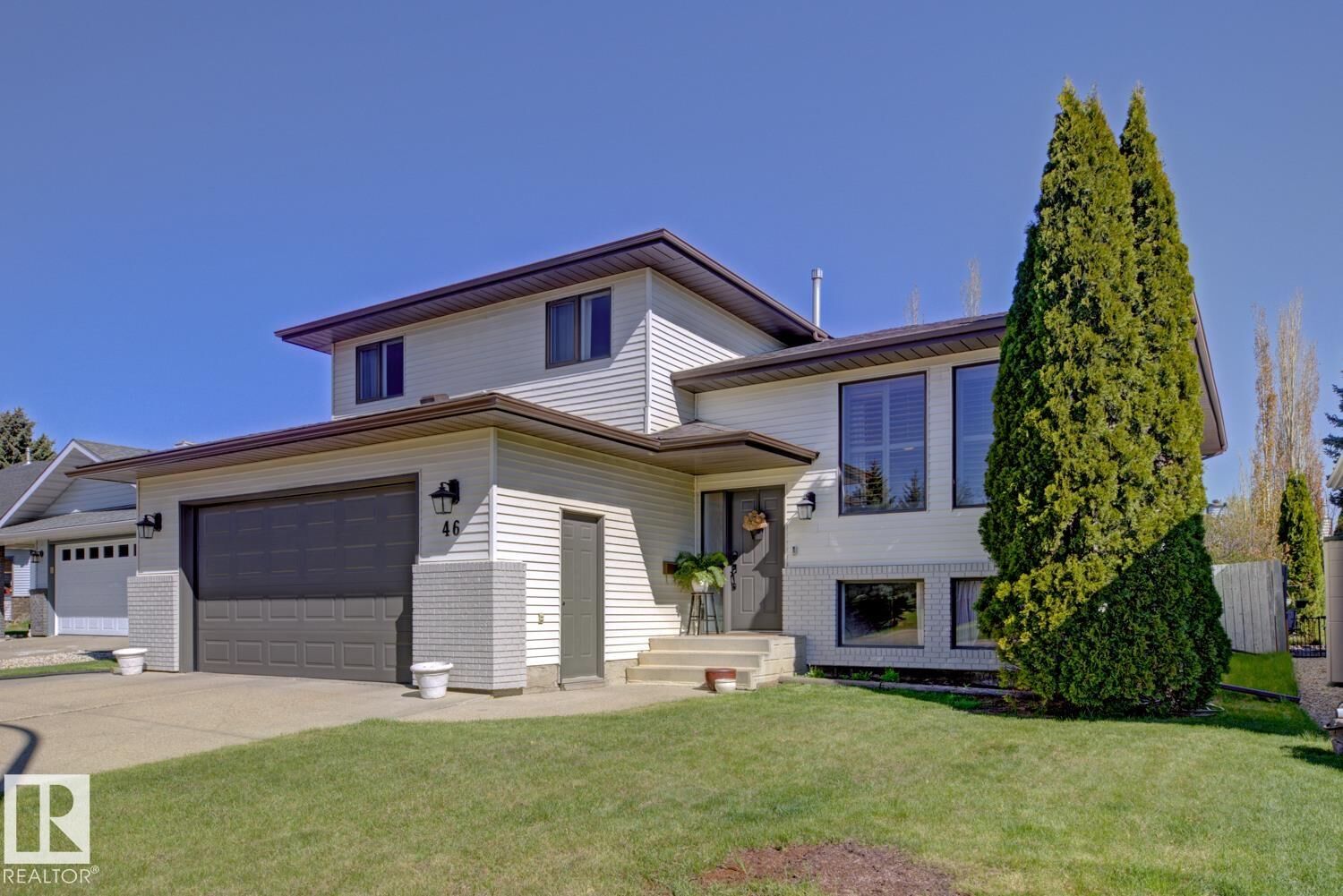 Property Photo:  46 Carmel Rd  AB T8A 5A5 