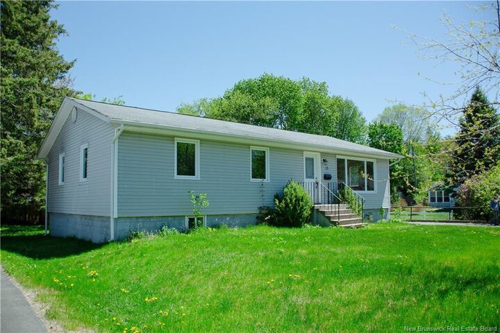 Property Photo: 15 Bailey Avenue NB E3A 1H3