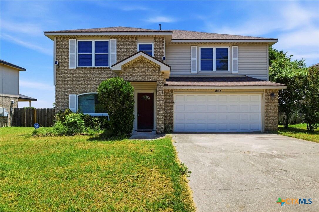 Property Photo:  803 Margaret Lee Street  TX 76522 