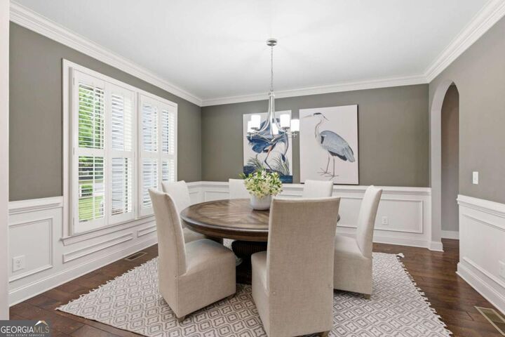 Property Photo:  4010 Pinebrook Circle  GA 30028 