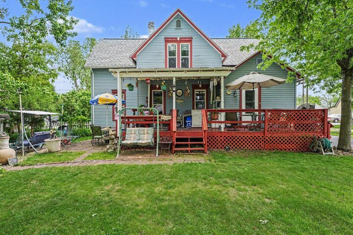 Property Photo:  301 W Alyea Street  IN 46341 