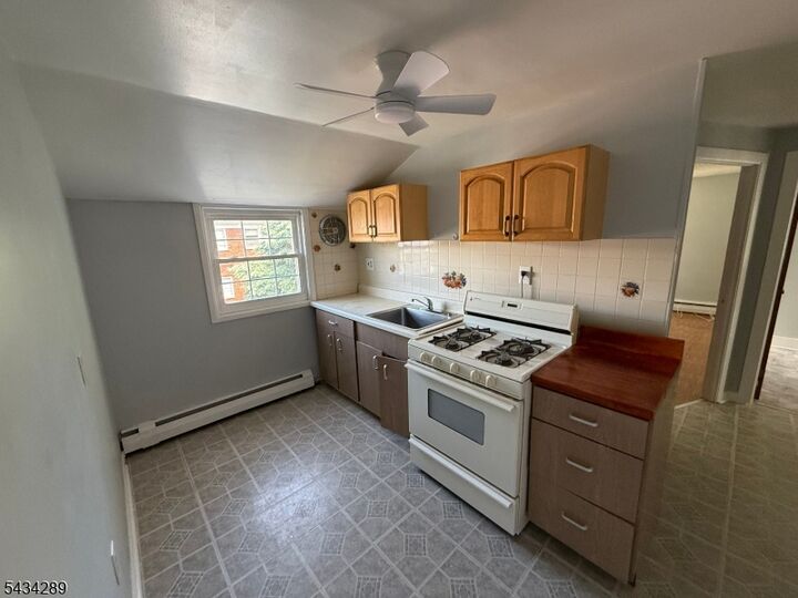 Property Photo:  112 Stiles St  NJ 07208 