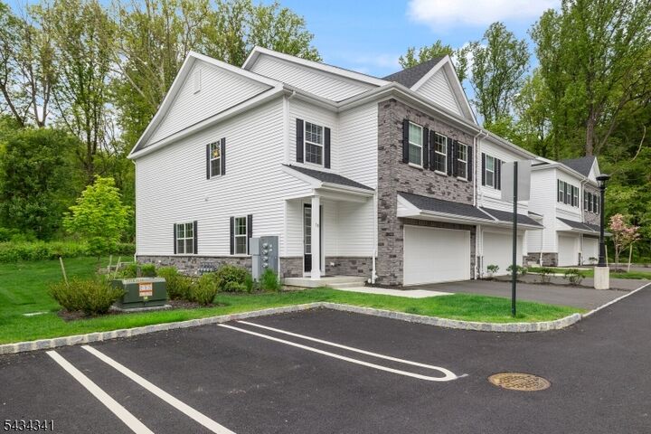 Property Photo:  18 McCluskey Pl  NJ 07950 
