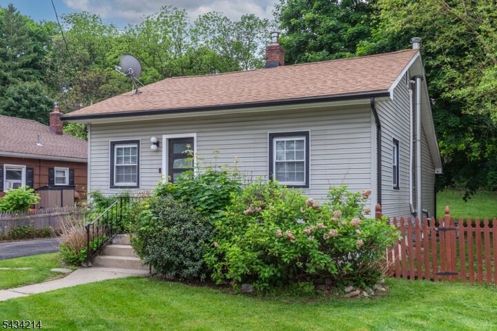 Property Photo:  345 Rutherford Ave  NJ 07416 