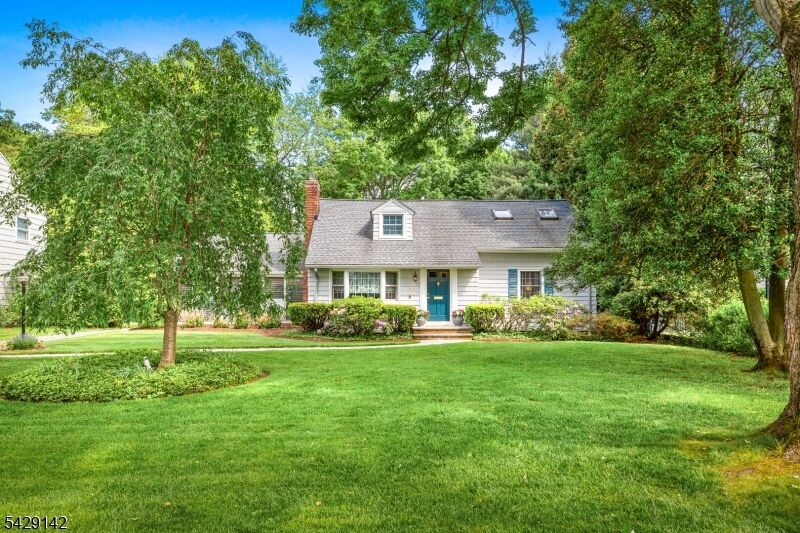 Property Photo:  957 Willow Grove Rd  NJ 07090 