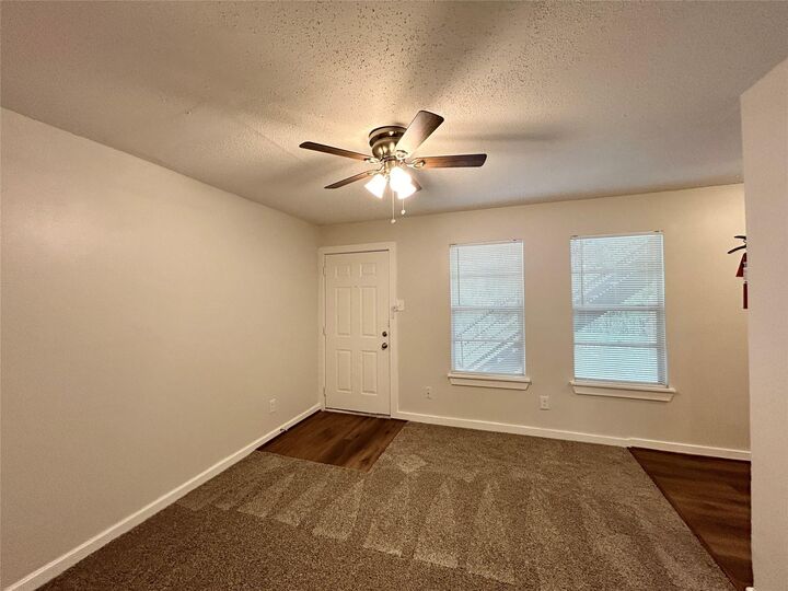 Property Photo:  5415 Scott St Street 25  TX 77021 