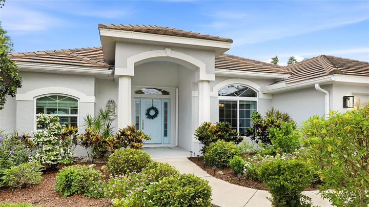 Property Photo: 2102 Calusa Lakes Boulevard FL 34275