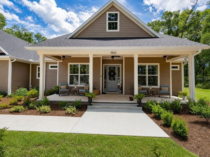 Property Photo:  3504 Dunstable Drive  FL 32720 